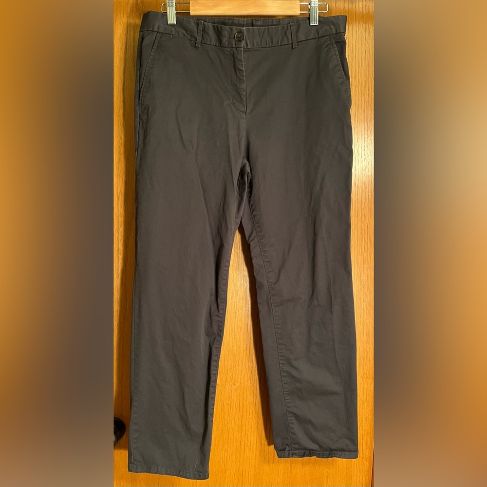 Gap Chinos
